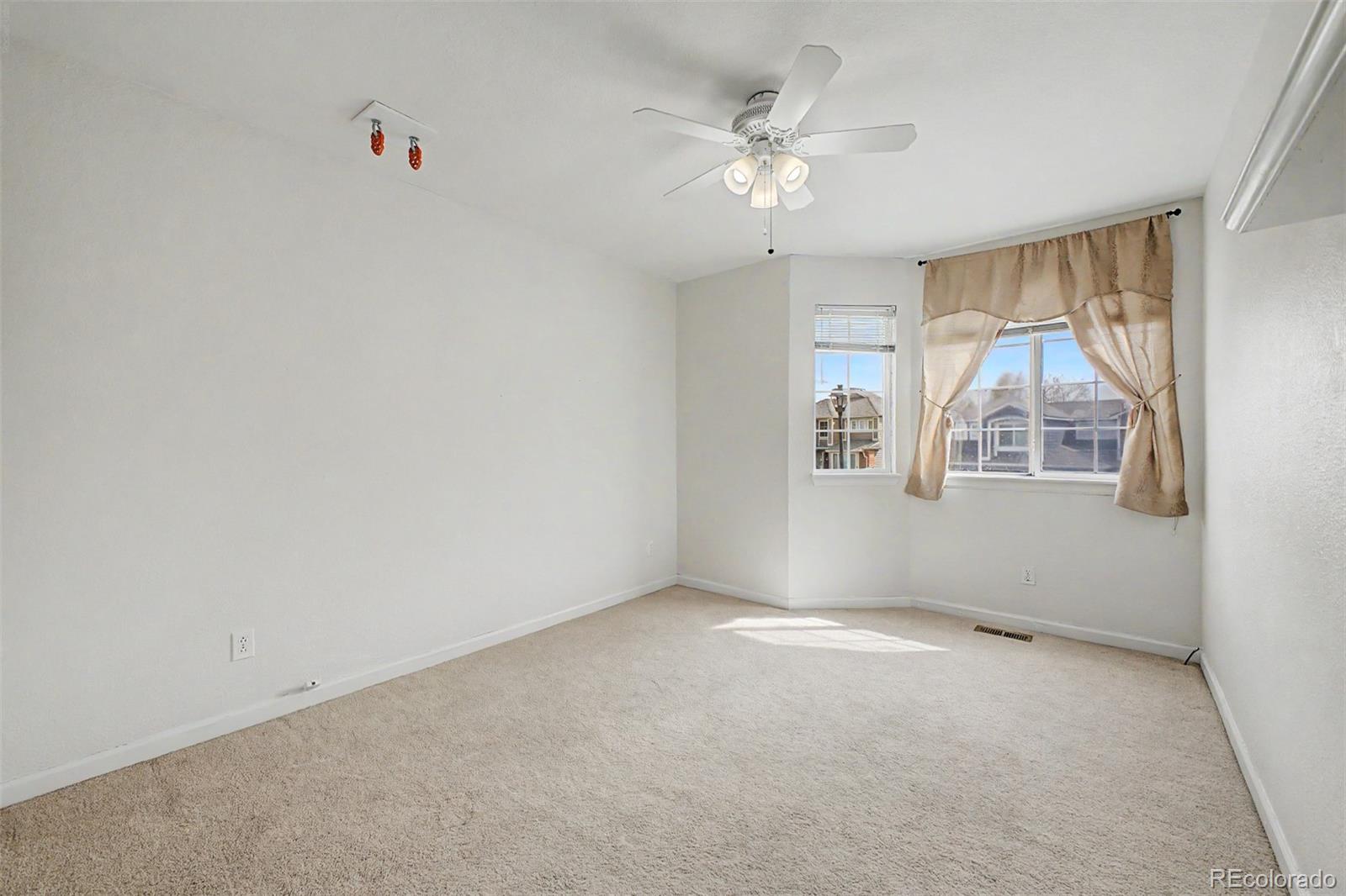 MLS Image #17 for 10015  silver maple road,highlands ranch, Colorado