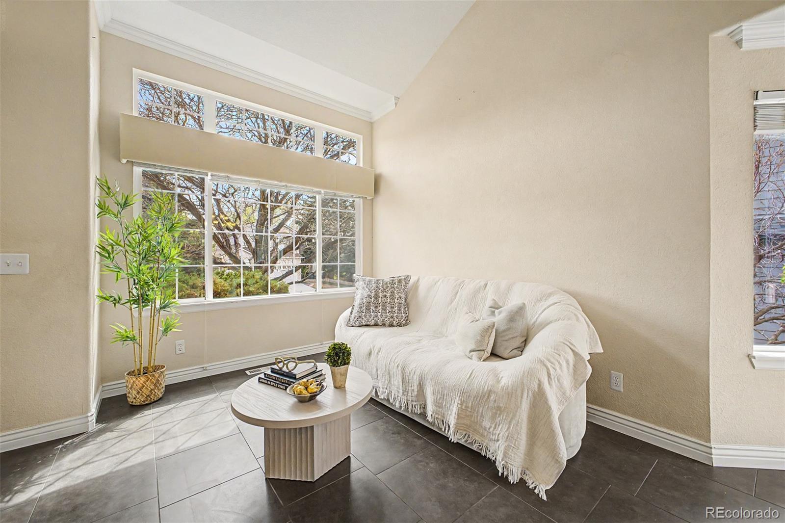 MLS Image #4 for 10015  silver maple road,highlands ranch, Colorado