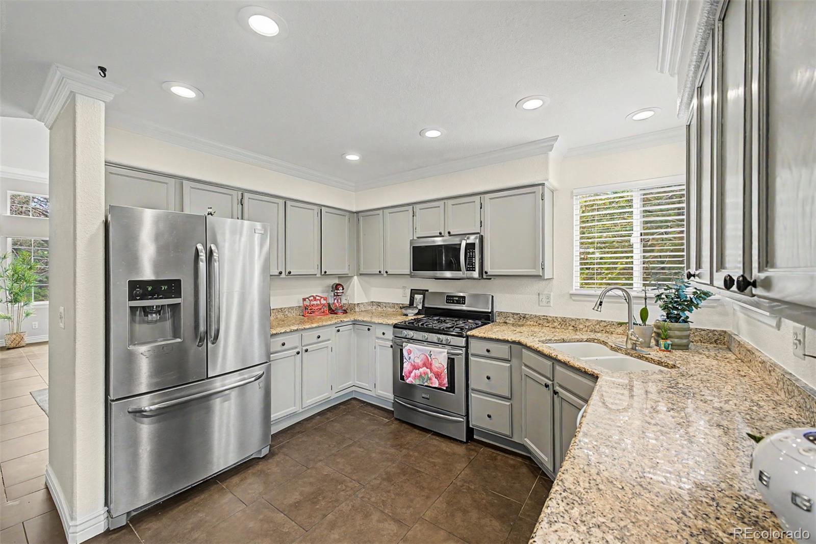 MLS Image #8 for 10015  silver maple road,highlands ranch, Colorado