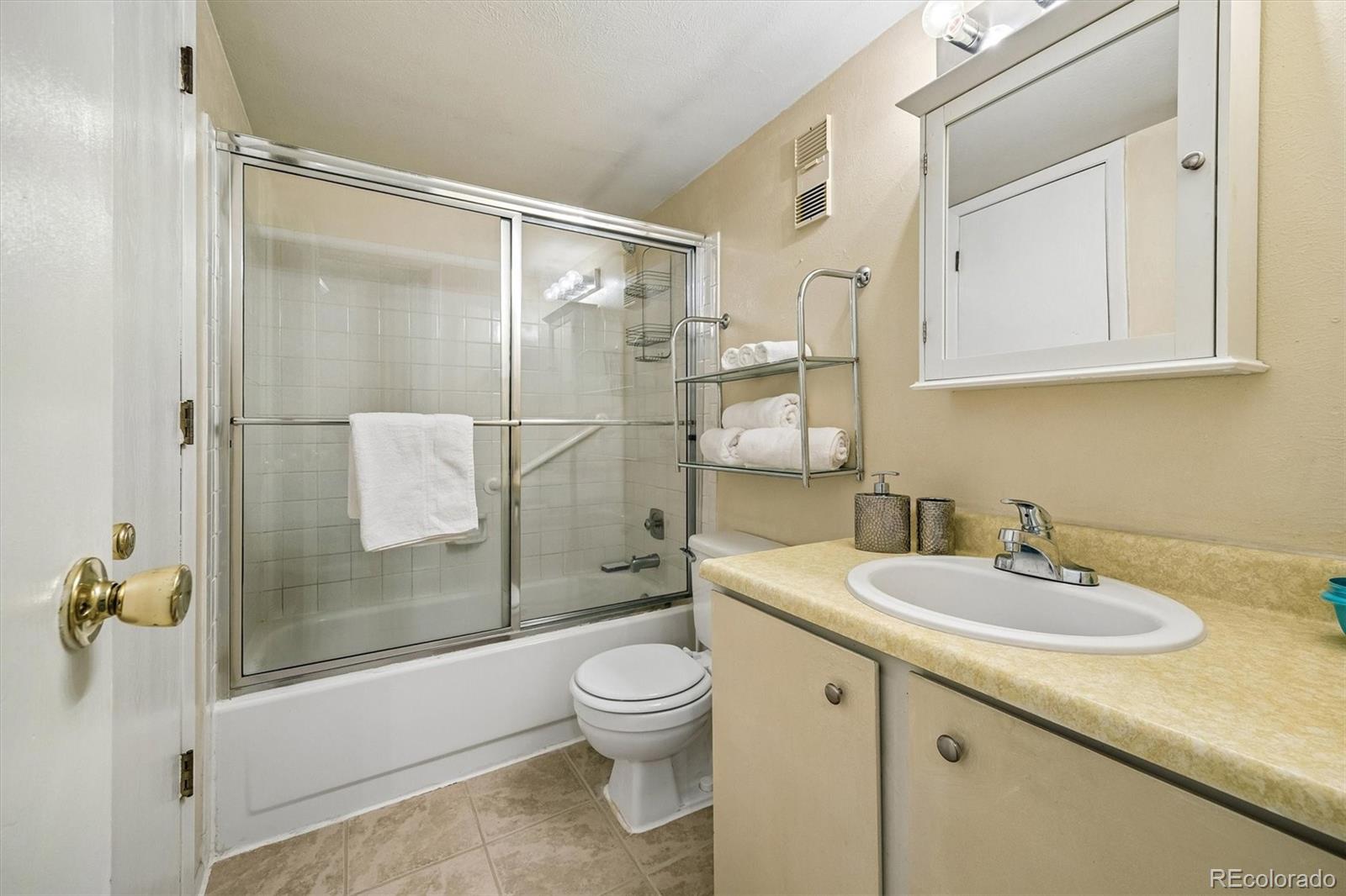 MLS Image #6 for 7845  barbara ann drive,arvada, Colorado