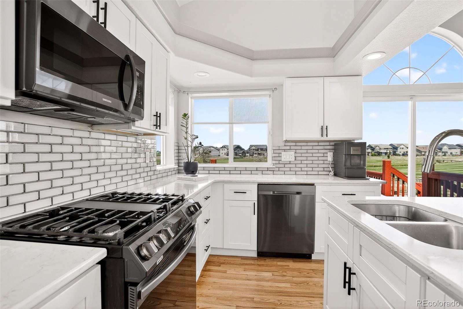 MLS Image #8 for 20395 e 49th avenue,denver, Colorado