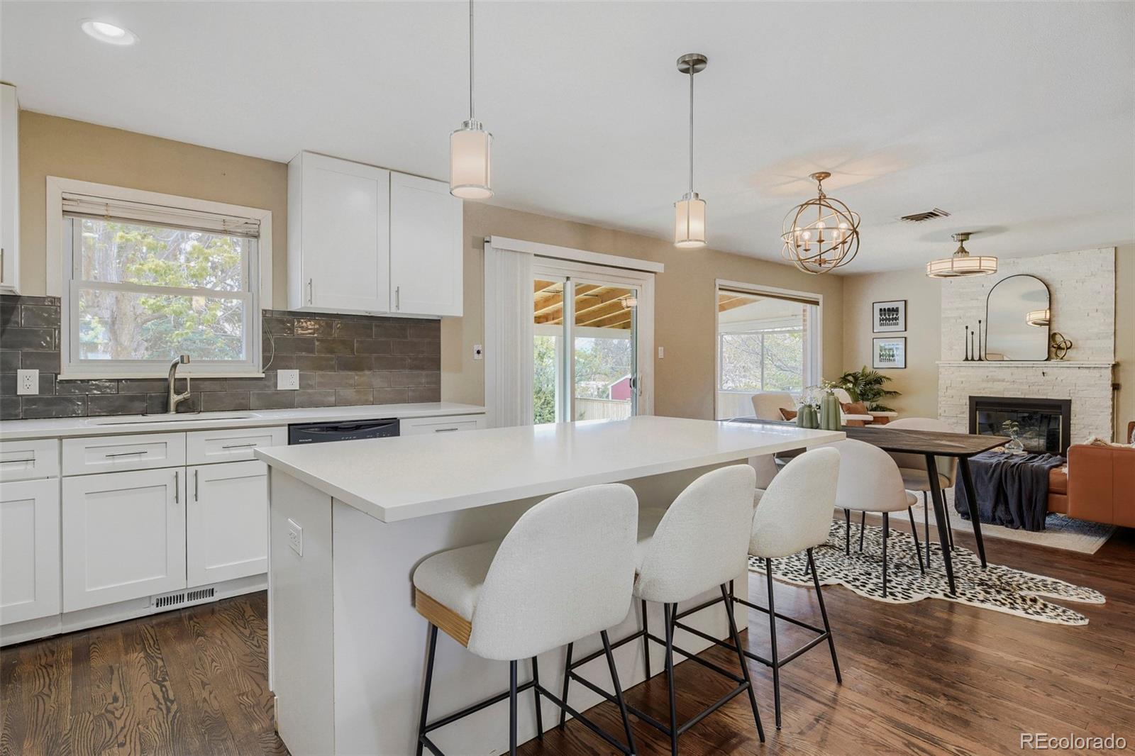 MLS Image #10 for 910 e briarwood circle,centennial, Colorado
