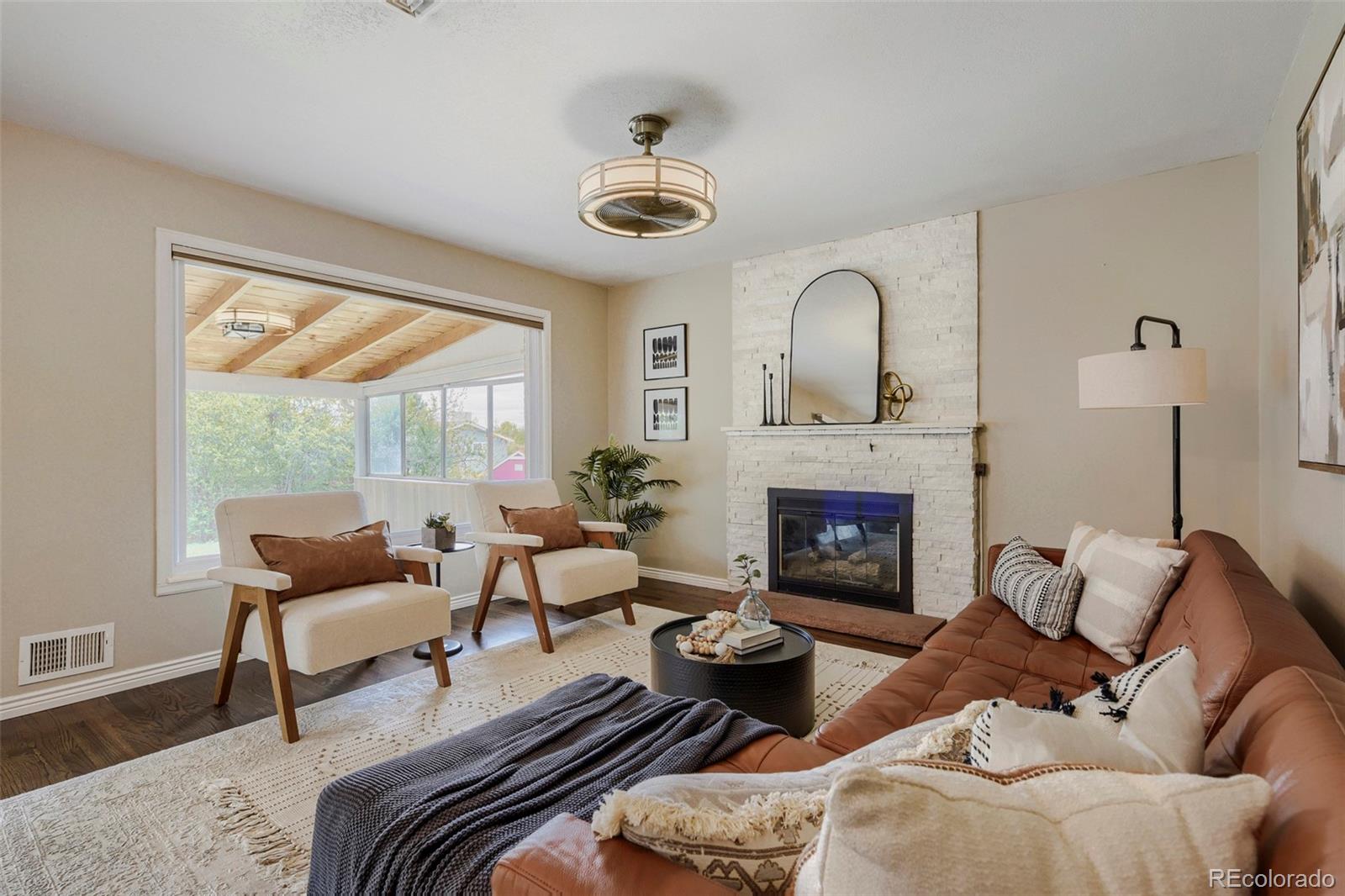 MLS Image #4 for 910 e briarwood circle,centennial, Colorado