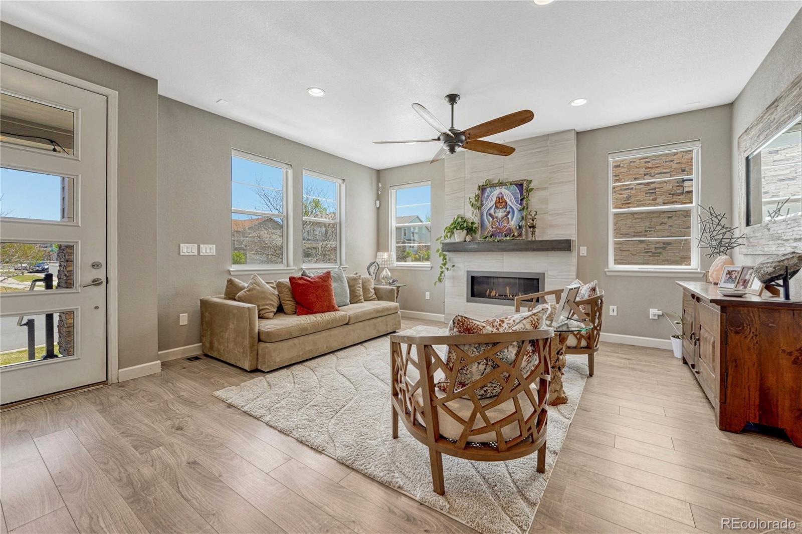 MLS Image #4 for 7289 s millbrook court,aurora, Colorado
