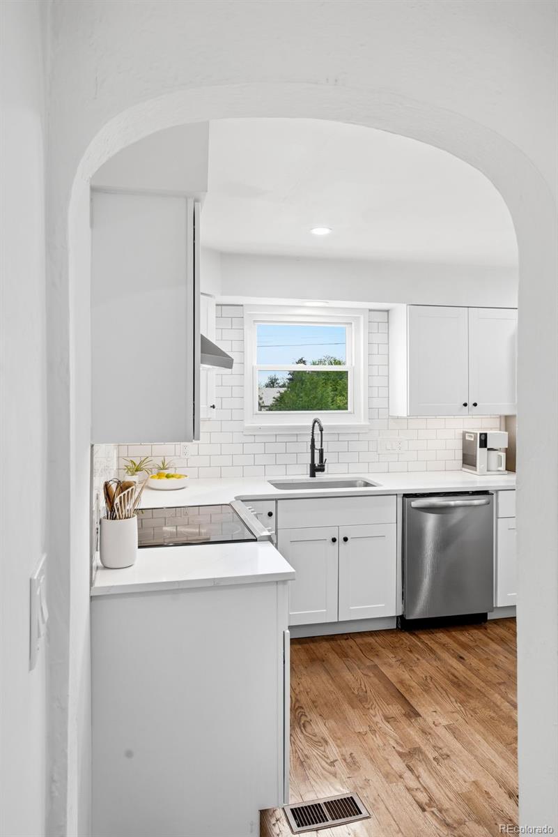 MLS Image #7 for 5390  primrose lane,denver, Colorado