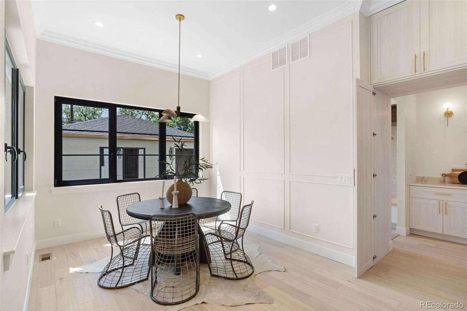 MLS Image #12 for 1847 s clarkson street,denver, Colorado