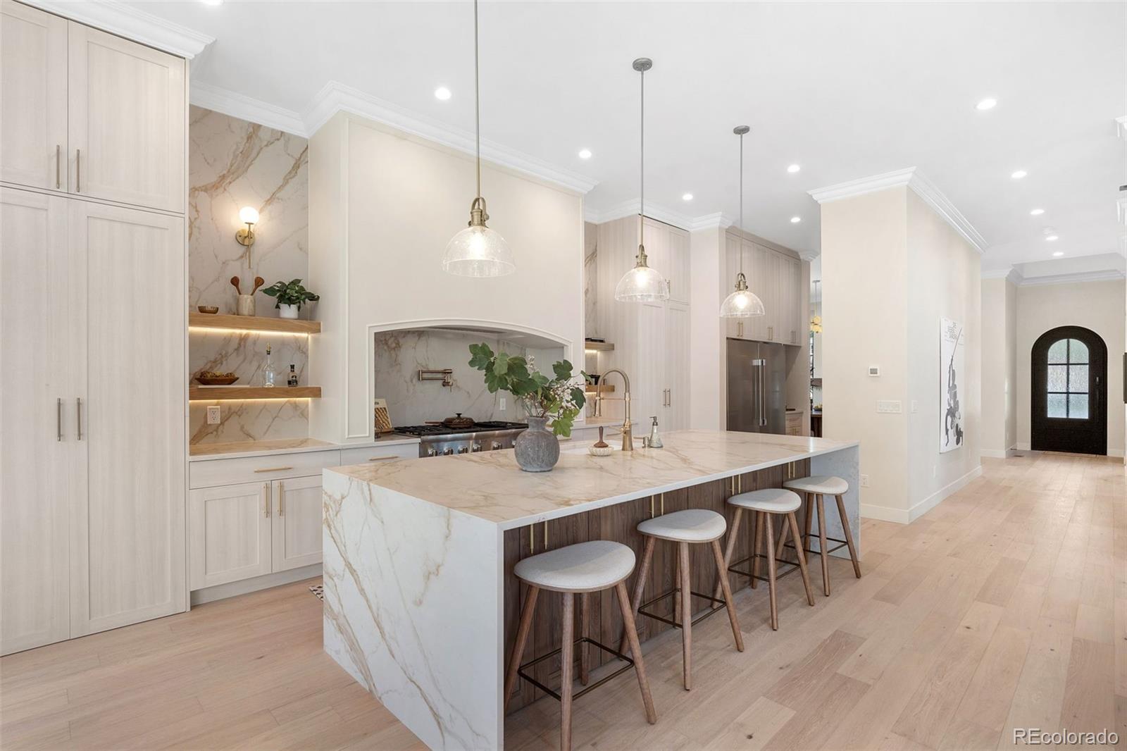 MLS Image #6 for 1847 s clarkson street,denver, Colorado