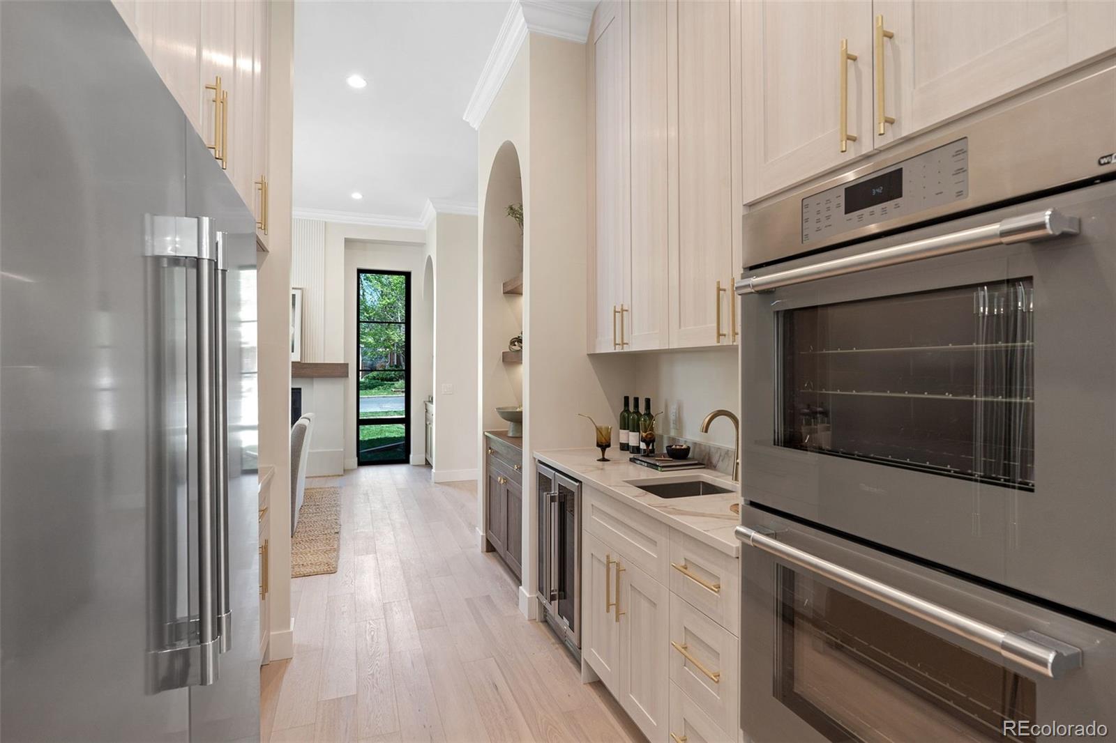 MLS Image #9 for 1847 s clarkson street,denver, Colorado