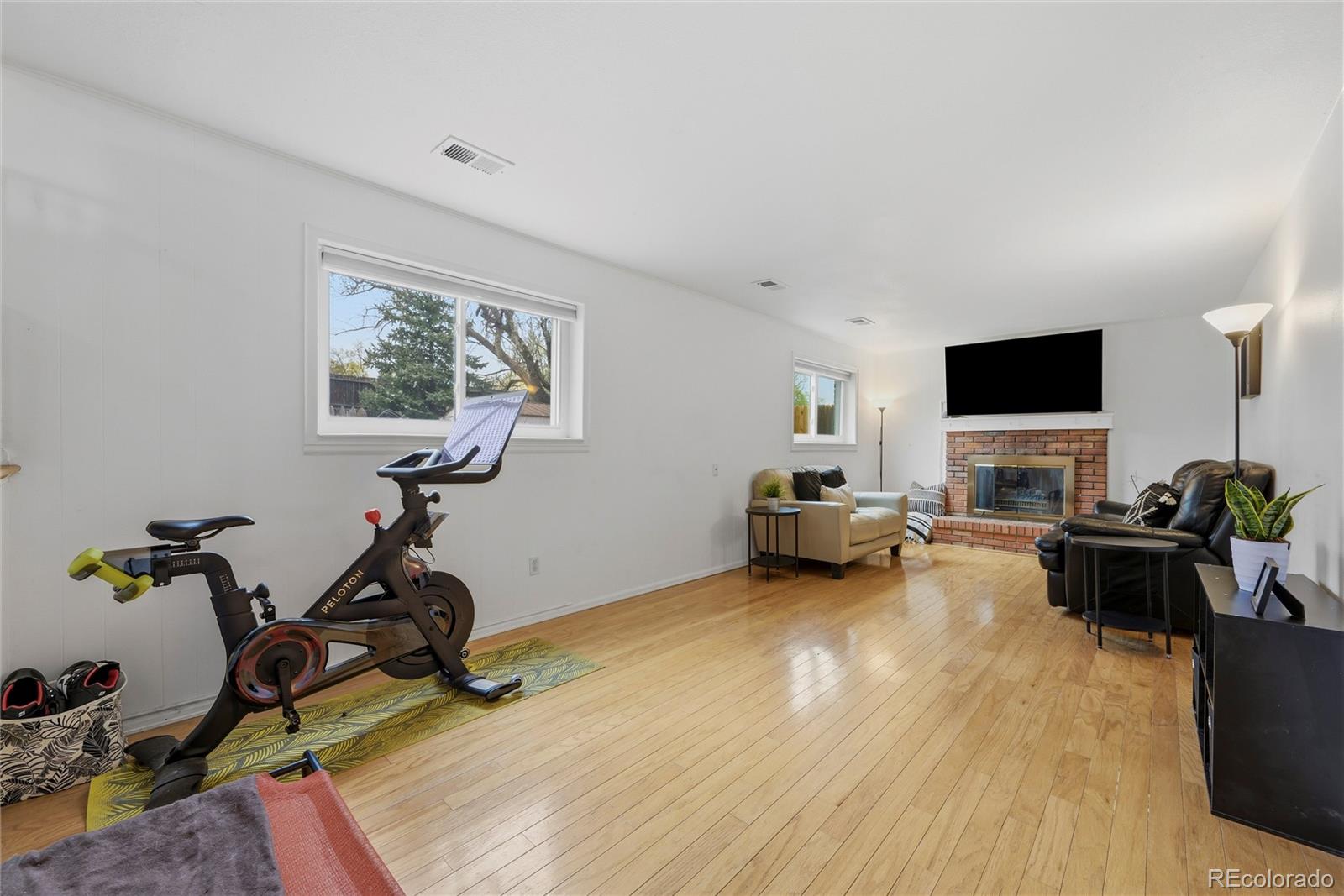 MLS Image #7 for 6317 s johnson street,littleton, Colorado