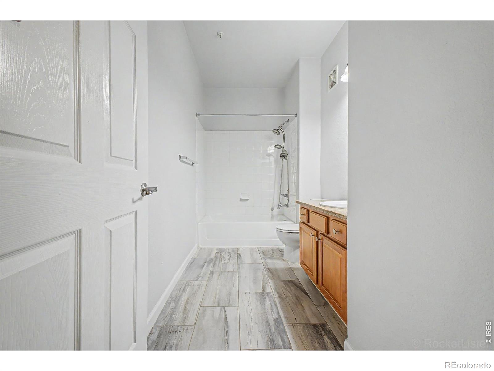 MLS Image #10 for 1425  blue sky circle,erie, Colorado