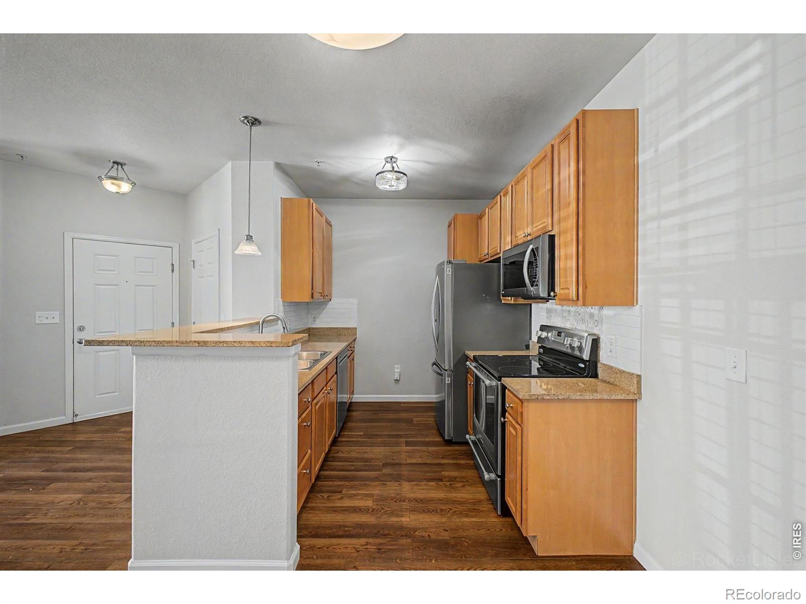 MLS Image #8 for 1425  blue sky circle,erie, Colorado