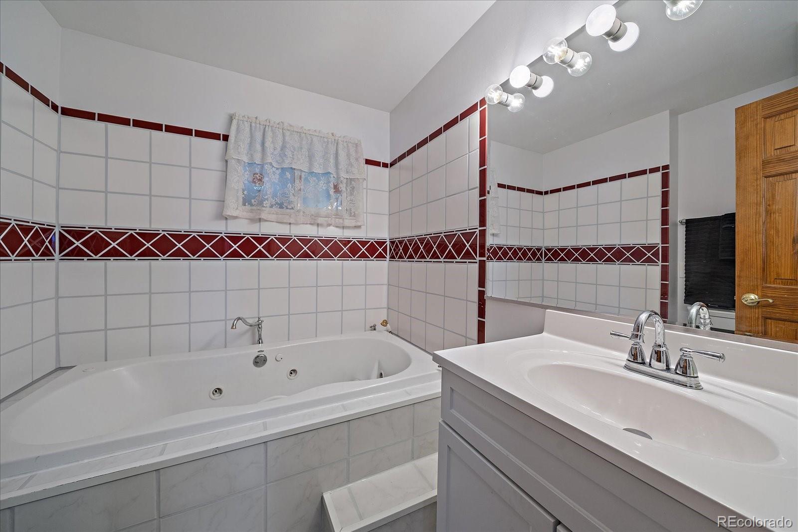 MLS Image #14 for 1200 e 112th place,northglenn, Colorado