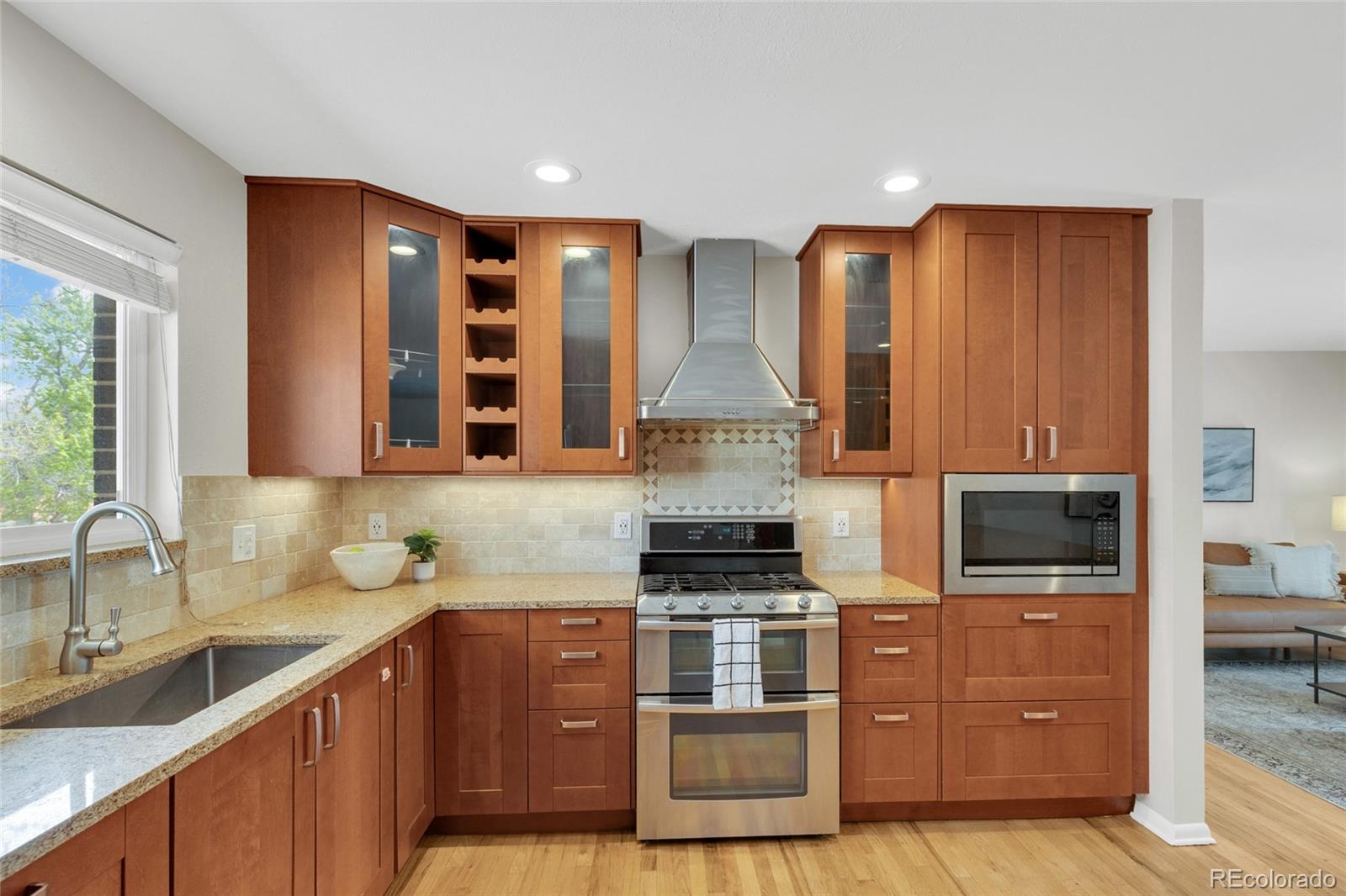 MLS Image #6 for 11552 w tennessee place,lakewood, Colorado
