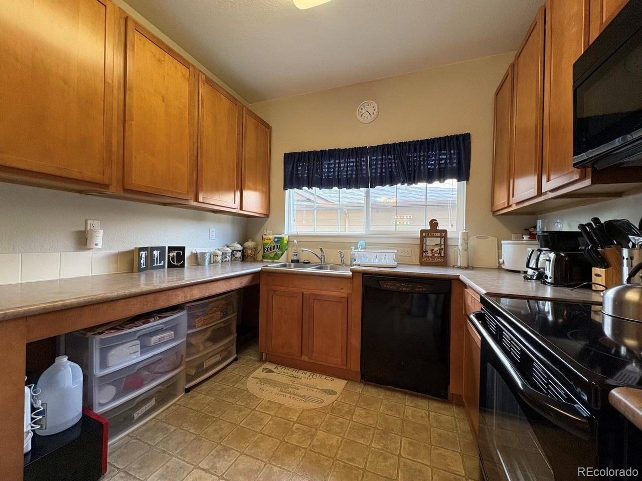 MLS Image #5 for 23405 e 5th place,aurora, Colorado