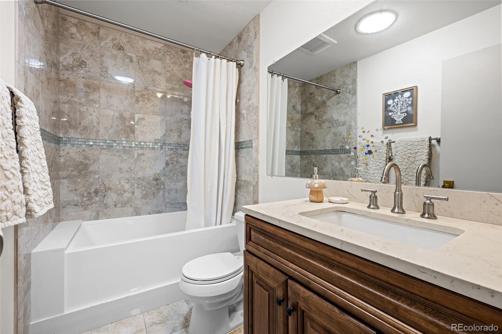 MLS Image #27 for 755  old stone drive,highlands ranch, Colorado