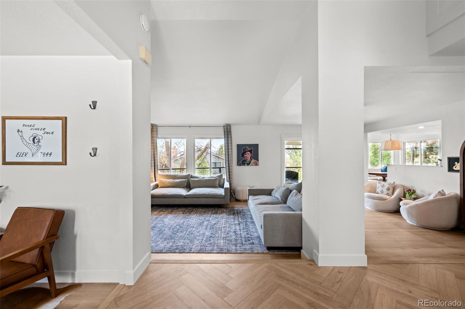 MLS Image #3 for 755  old stone drive,highlands ranch, Colorado