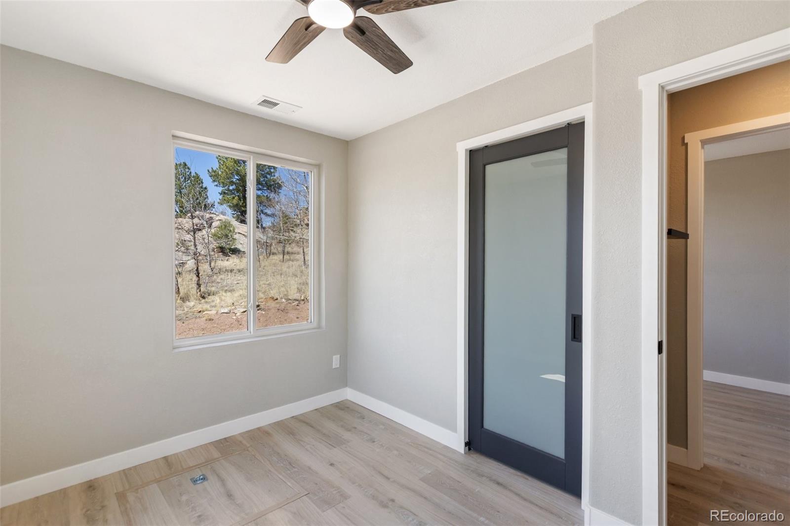 MLS Image #23 for 61  garnet lane,lake george, Colorado