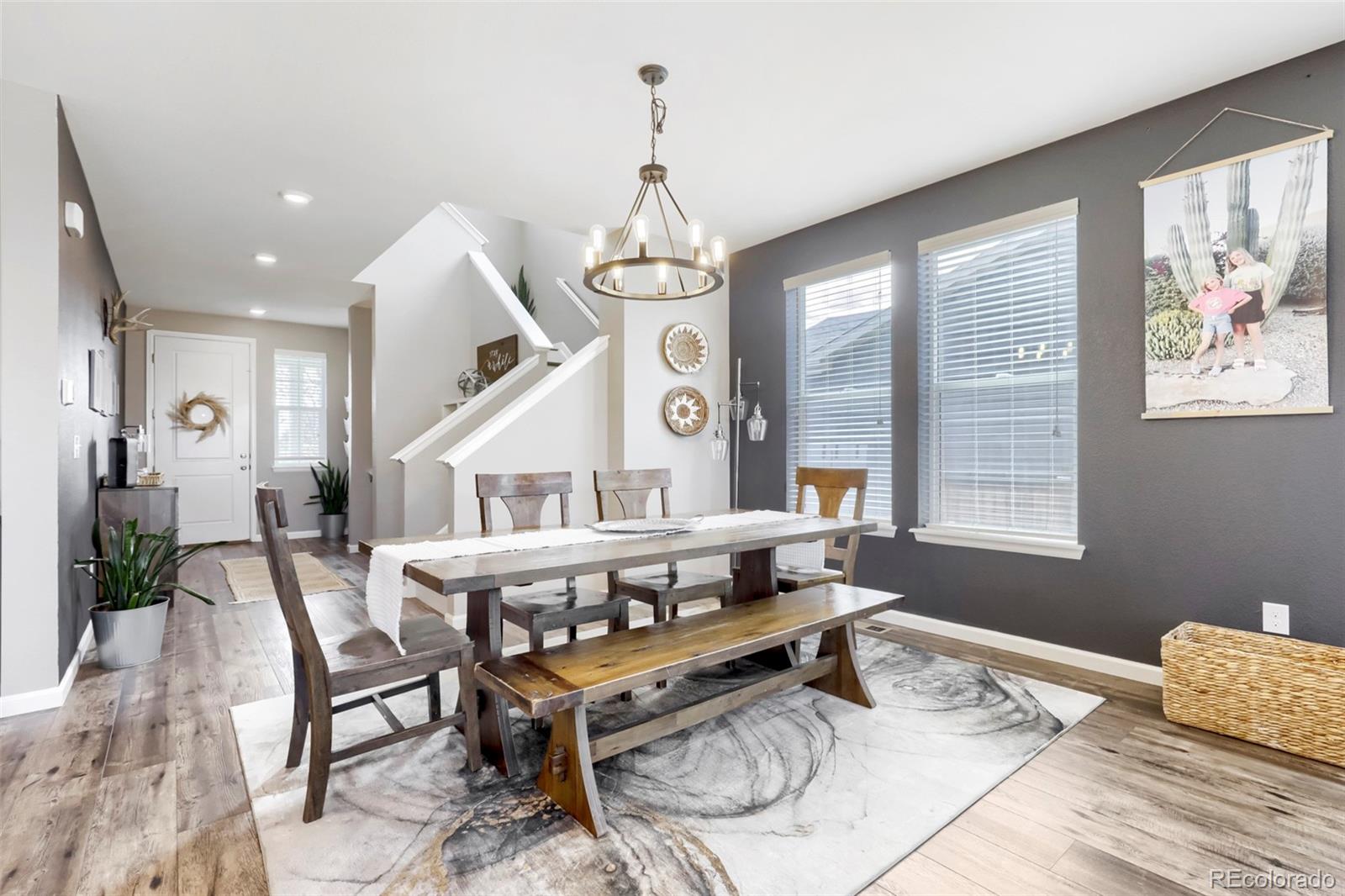 MLS Image #11 for 845 n waterloo circle,aurora, Colorado