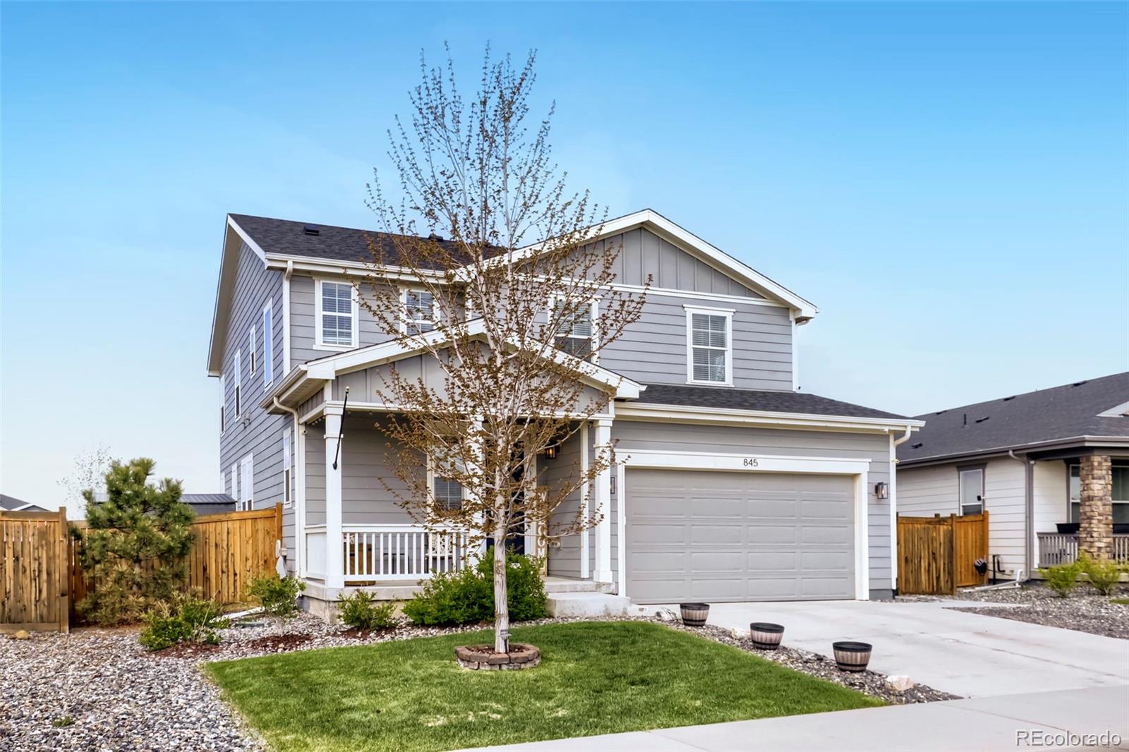MLS Image #2 for 845 n waterloo circle,aurora, Colorado