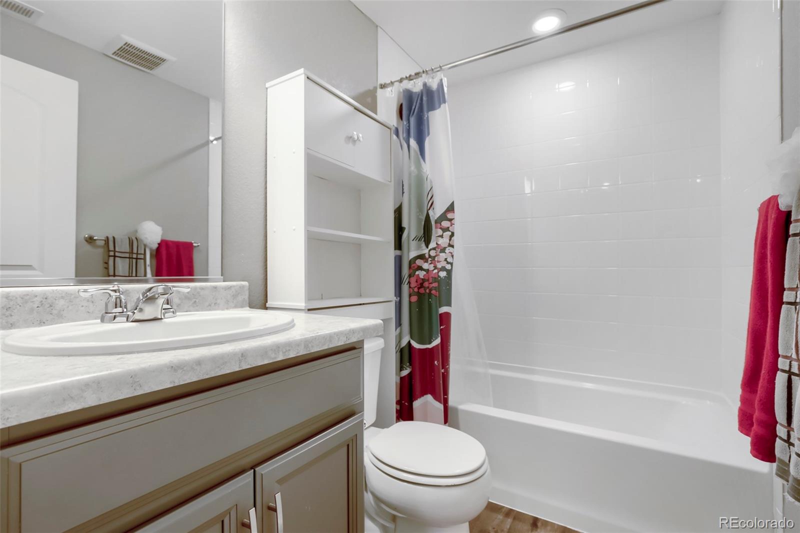 MLS Image #22 for 845 n waterloo circle,aurora, Colorado