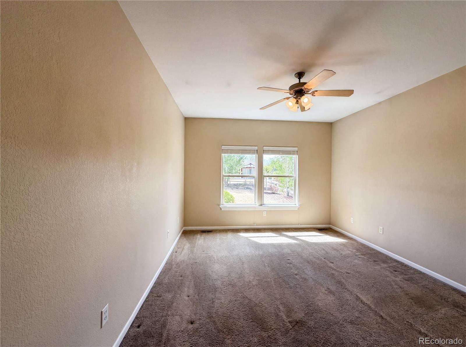 MLS Image #16 for 5135  coral burst circle,loveland, Colorado