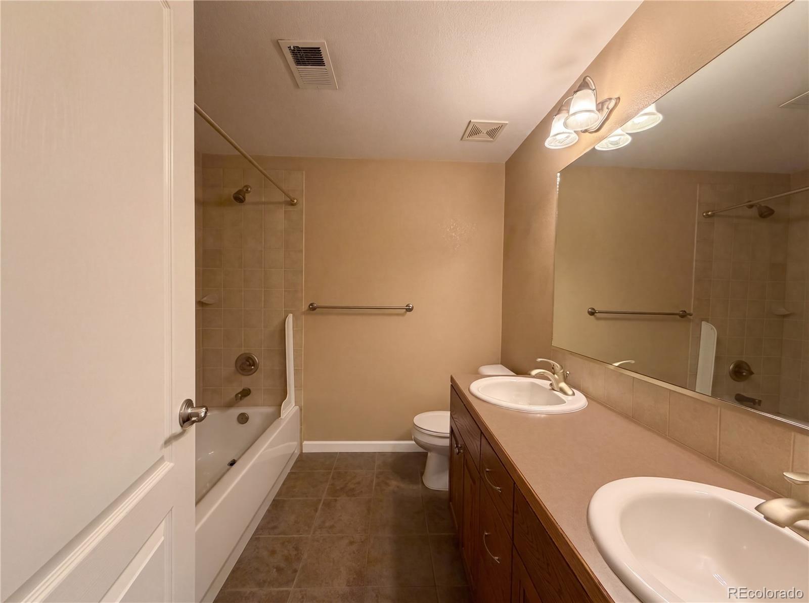 MLS Image #25 for 5135  coral burst circle,loveland, Colorado