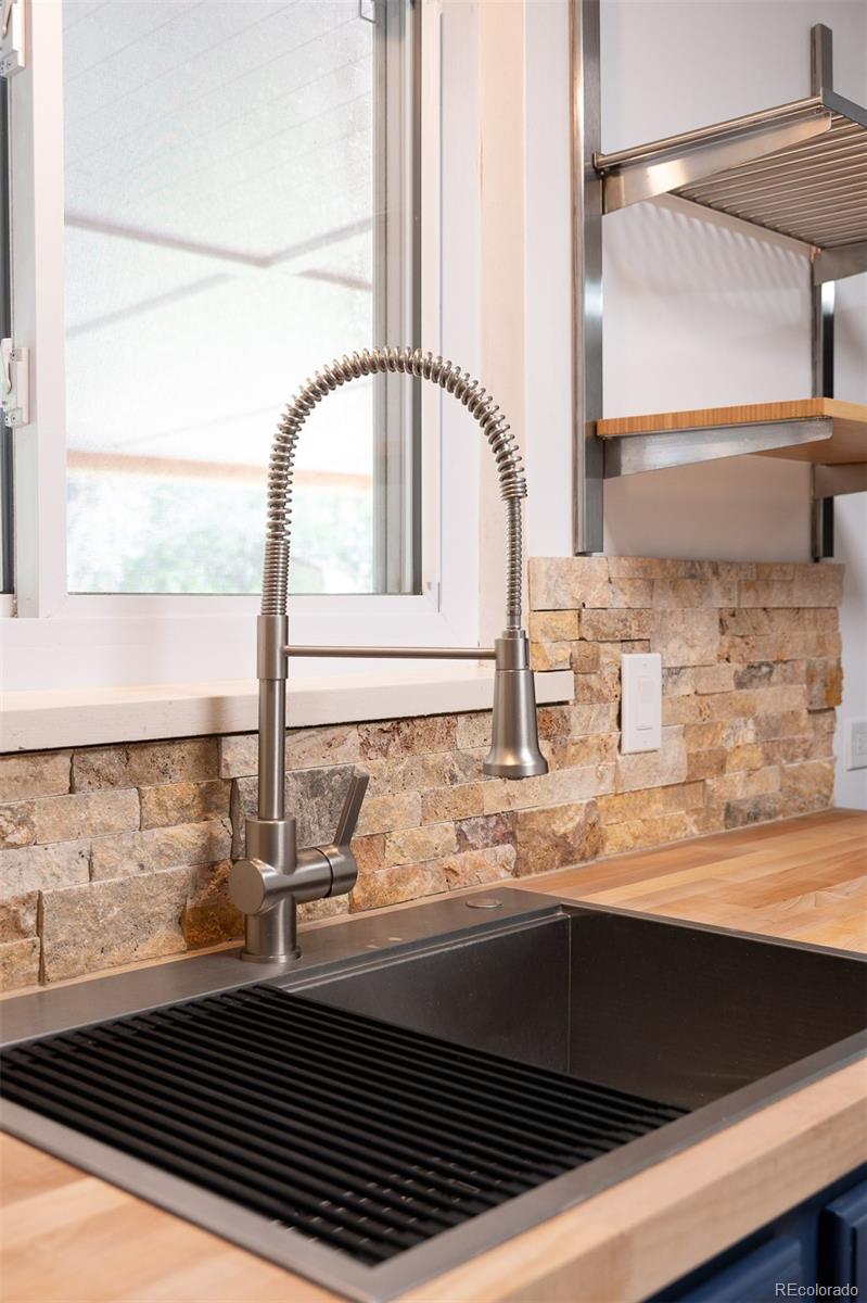 MLS Image #10 for 1630 s forest street,denver, Colorado