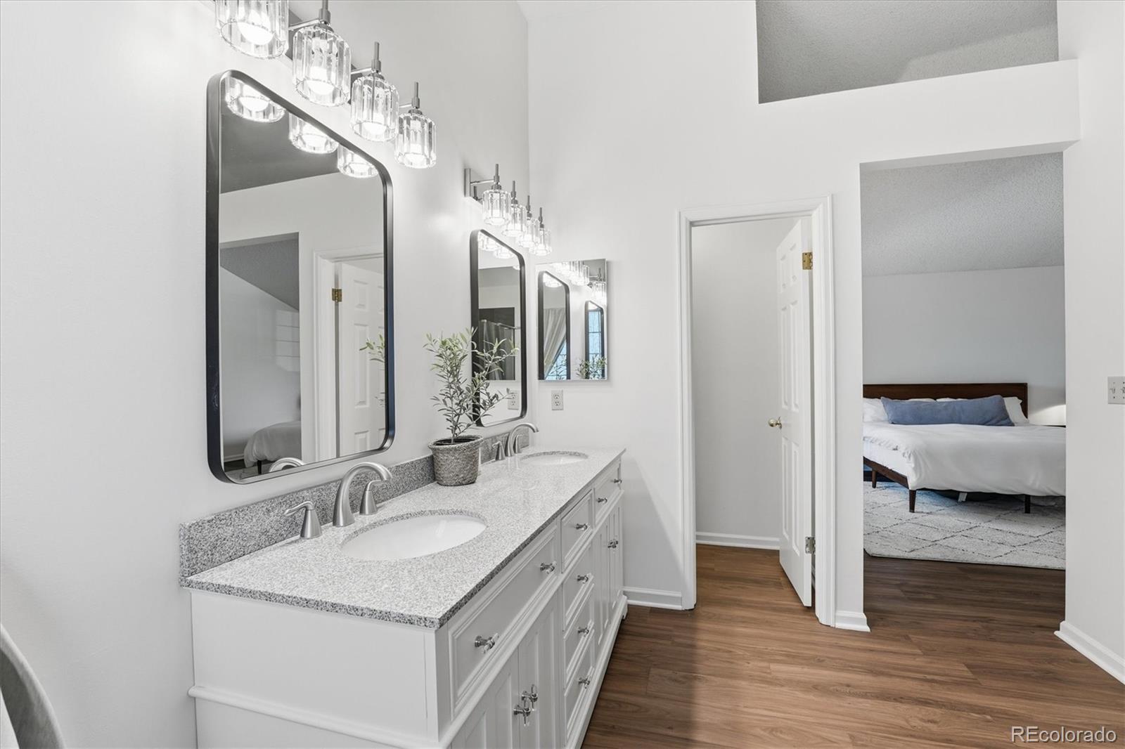 MLS Image #23 for 2258 s nome court,aurora, Colorado