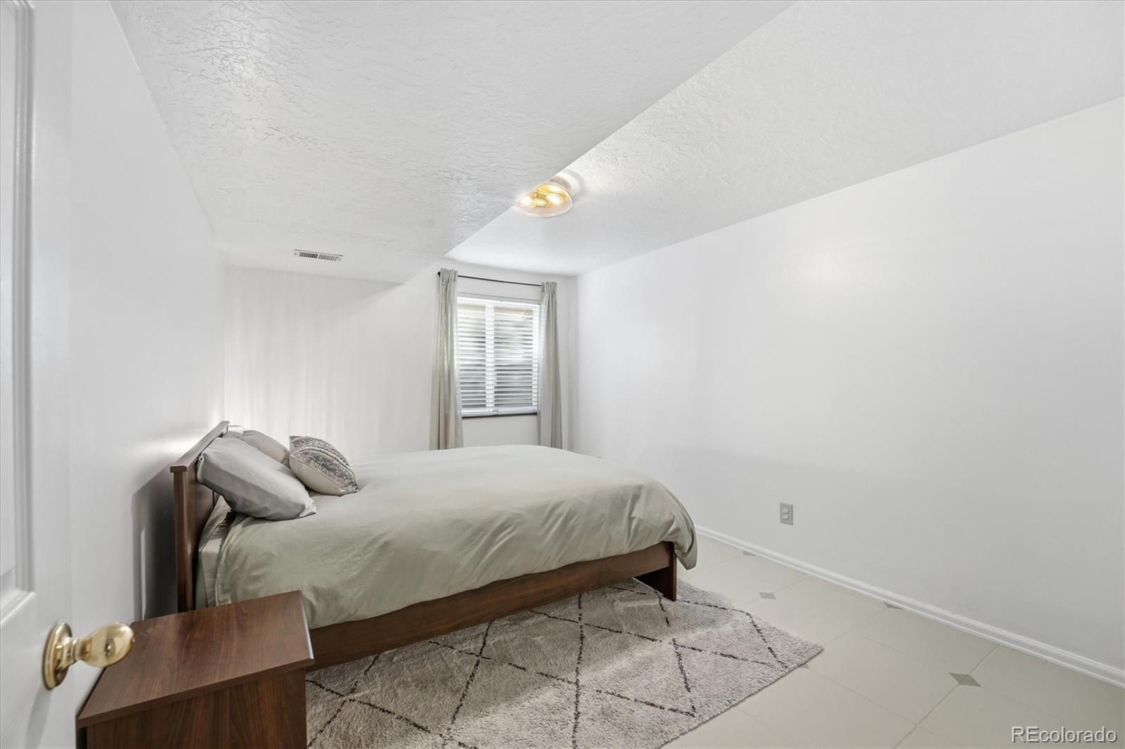 MLS Image #28 for 2258 s nome court,aurora, Colorado
