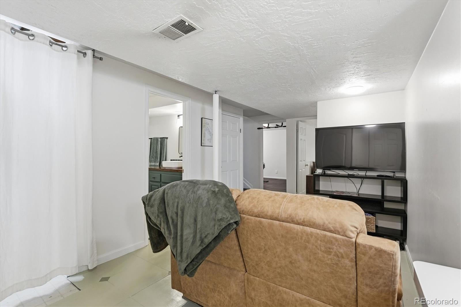MLS Image #34 for 2258 s nome court,aurora, Colorado