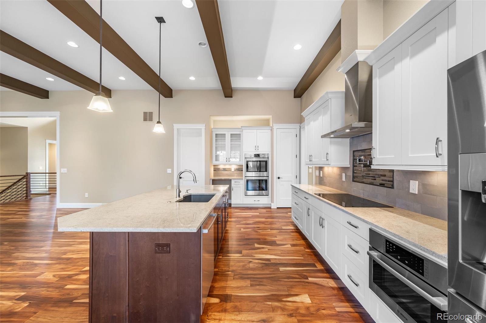 MLS Image #14 for 27001 e long circle,aurora, Colorado