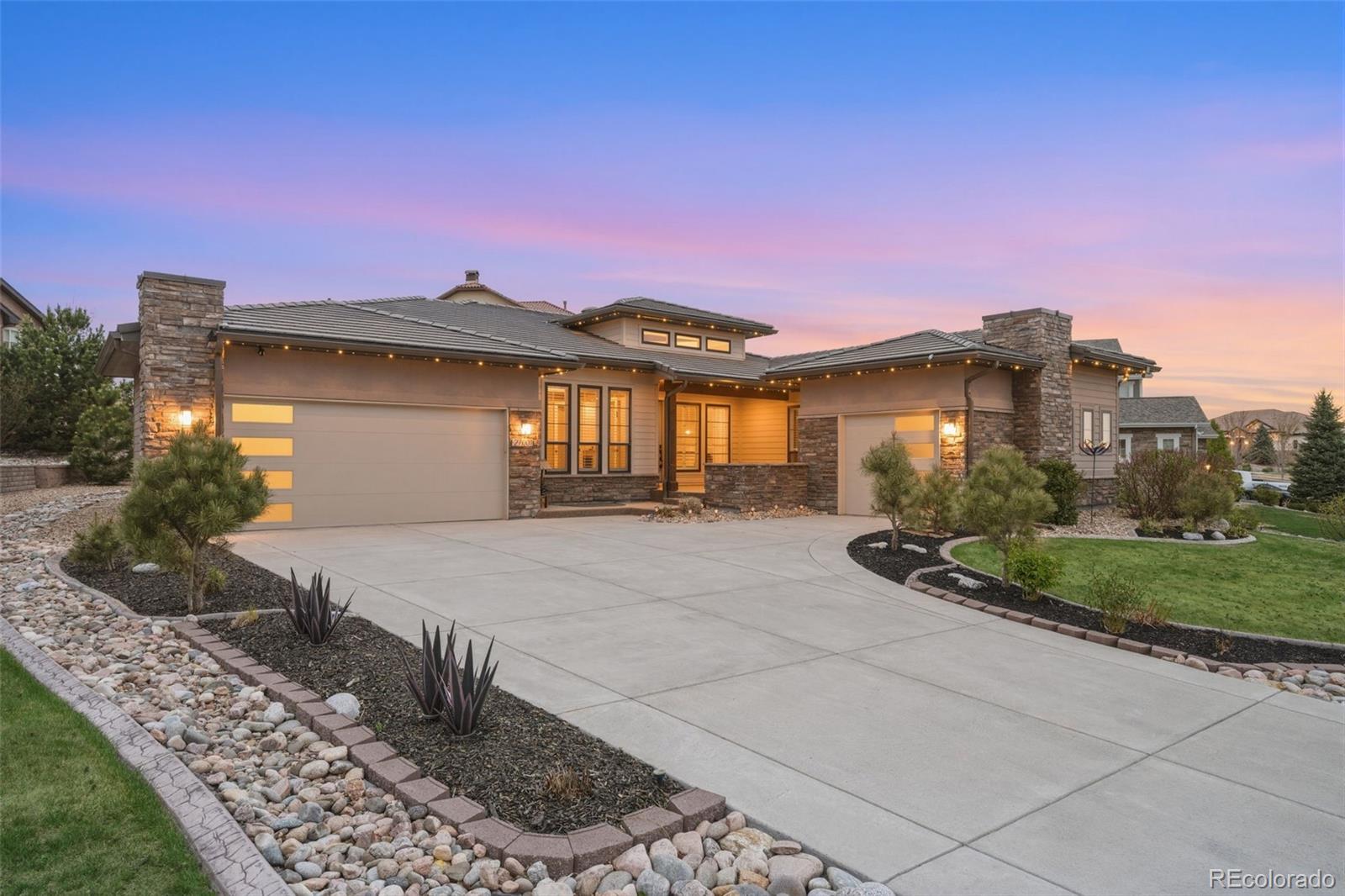 MLS Image #2 for 27001 e long circle,aurora, Colorado