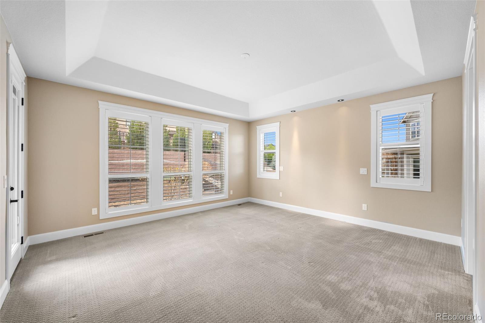 MLS Image #20 for 27001 e long circle,aurora, Colorado