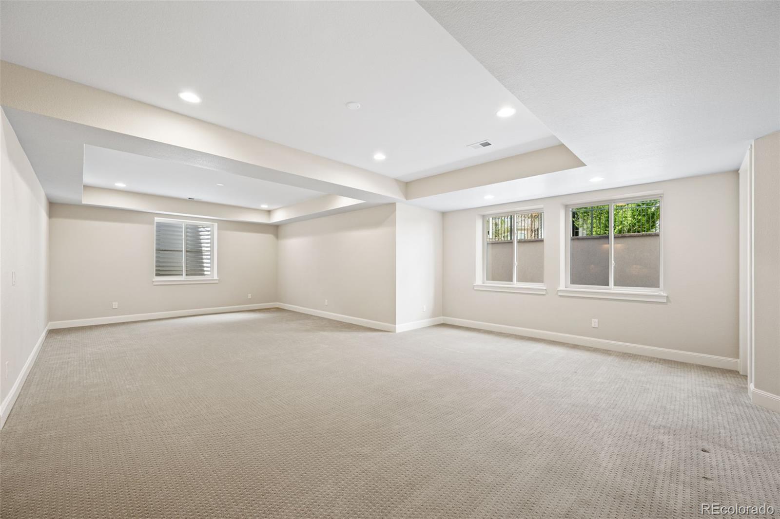 MLS Image #35 for 27001 e long circle,aurora, Colorado