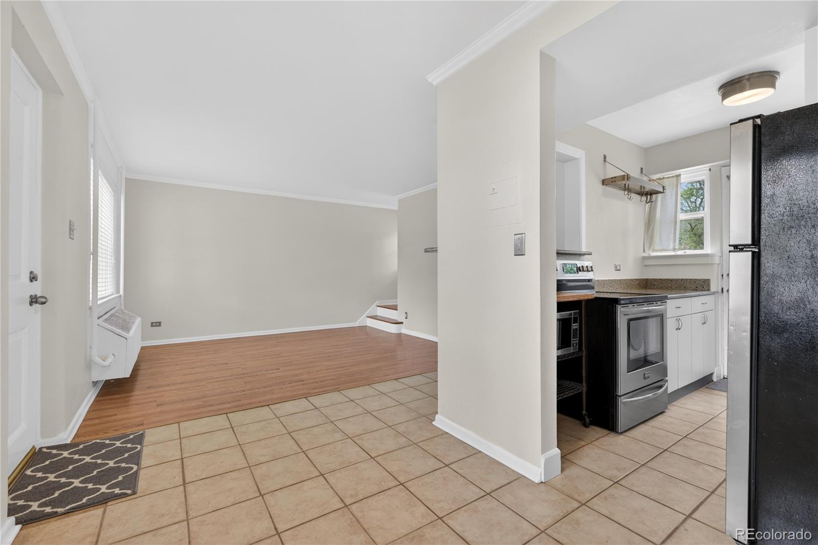 MLS Image #7 for 1165  krameria street,denver, Colorado