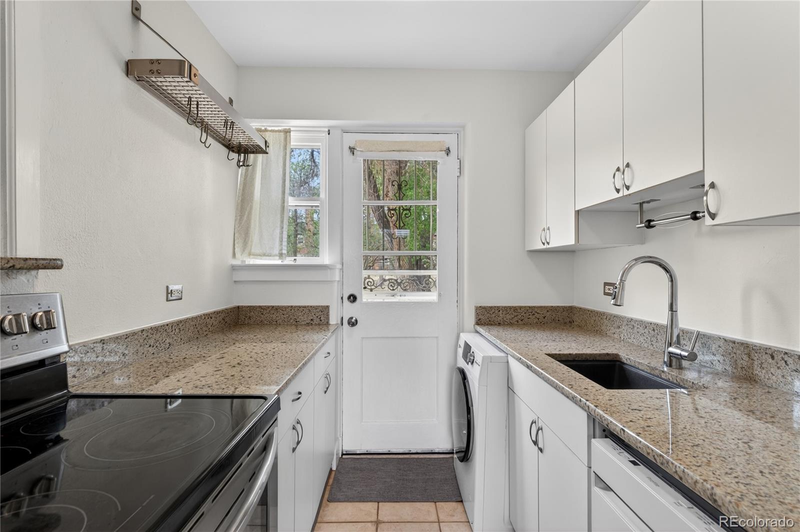 MLS Image #8 for 1165  krameria street,denver, Colorado