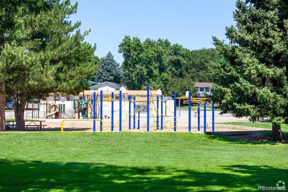 MLS Image #23 for 3355 s flower street,lakewood, Colorado