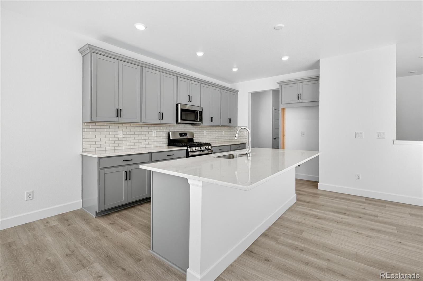 MLS Image #8 for 17126 w 92nd loop,arvada, Colorado