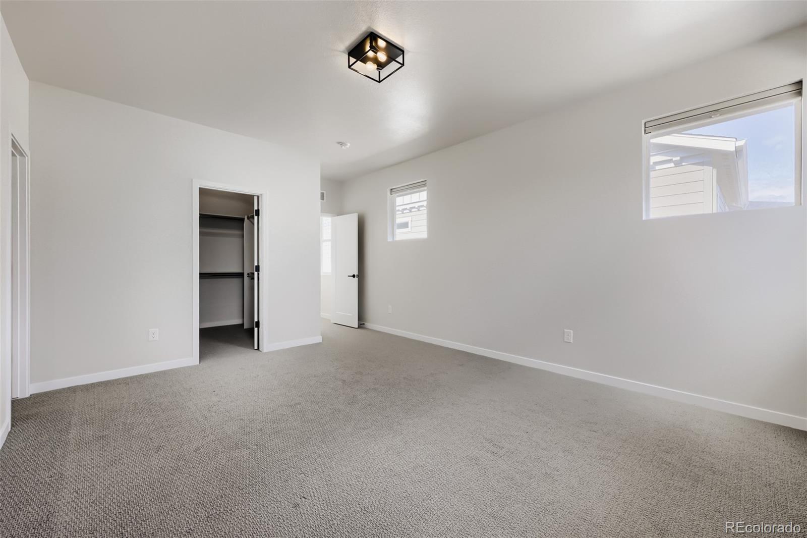 MLS Image #15 for 2691 e 102nd place,denver, Colorado