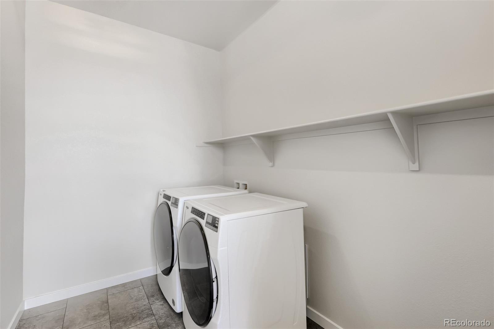 MLS Image #25 for 2691 e 102nd place,denver, Colorado