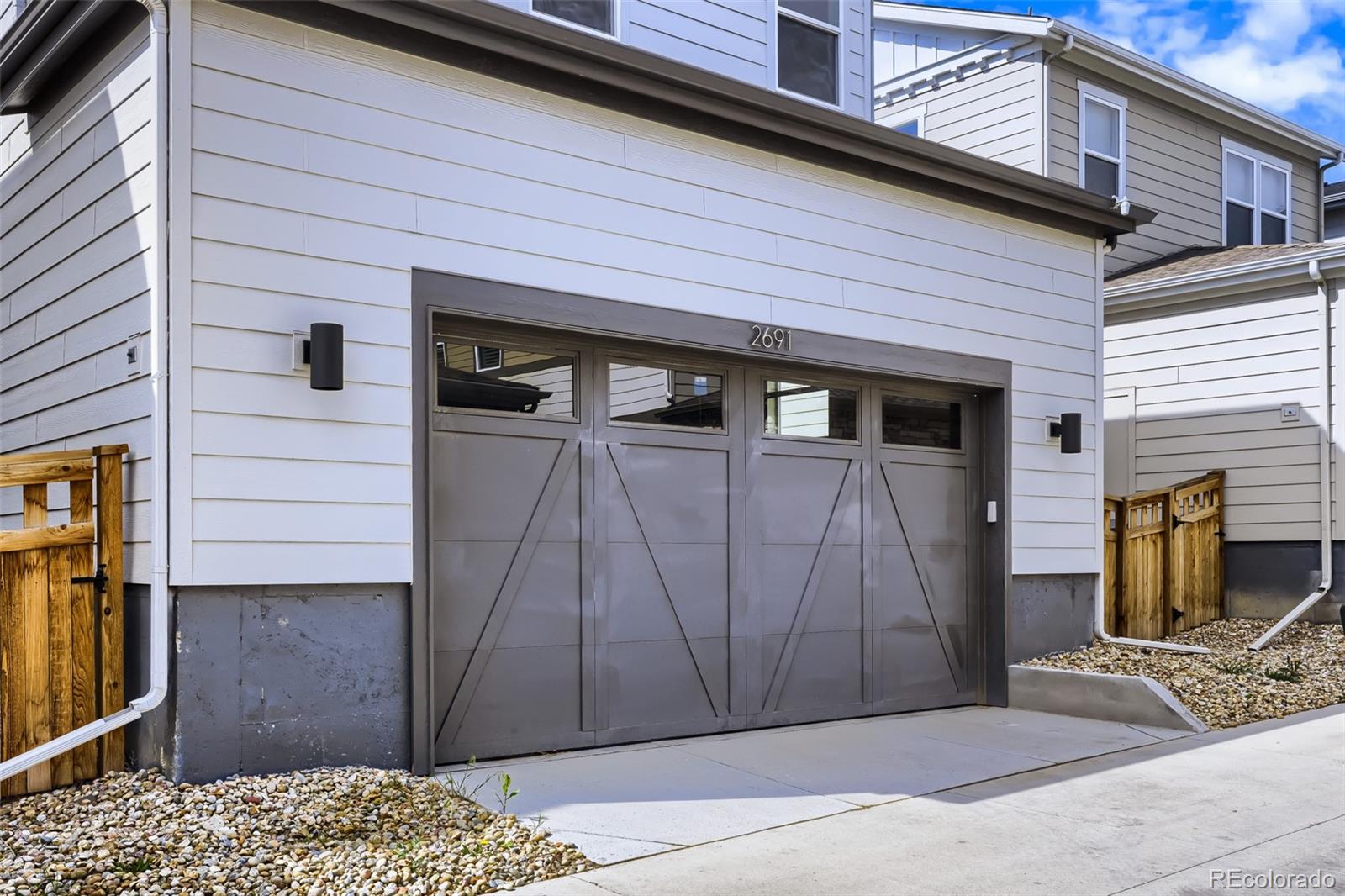 MLS Image #27 for 2691 e 102nd place,denver, Colorado