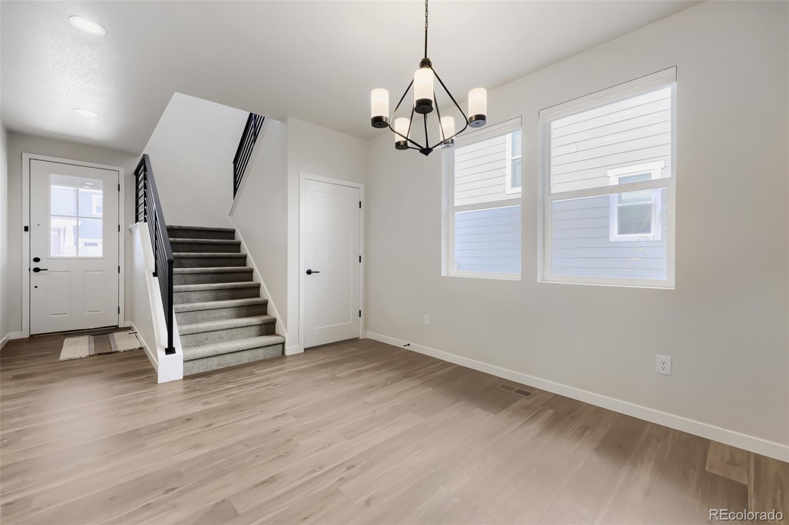 MLS Image #4 for 2691 e 102nd place,denver, Colorado