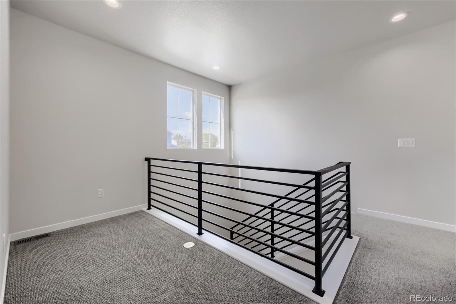 MLS Image #5 for 2691 e 102nd place,denver, Colorado
