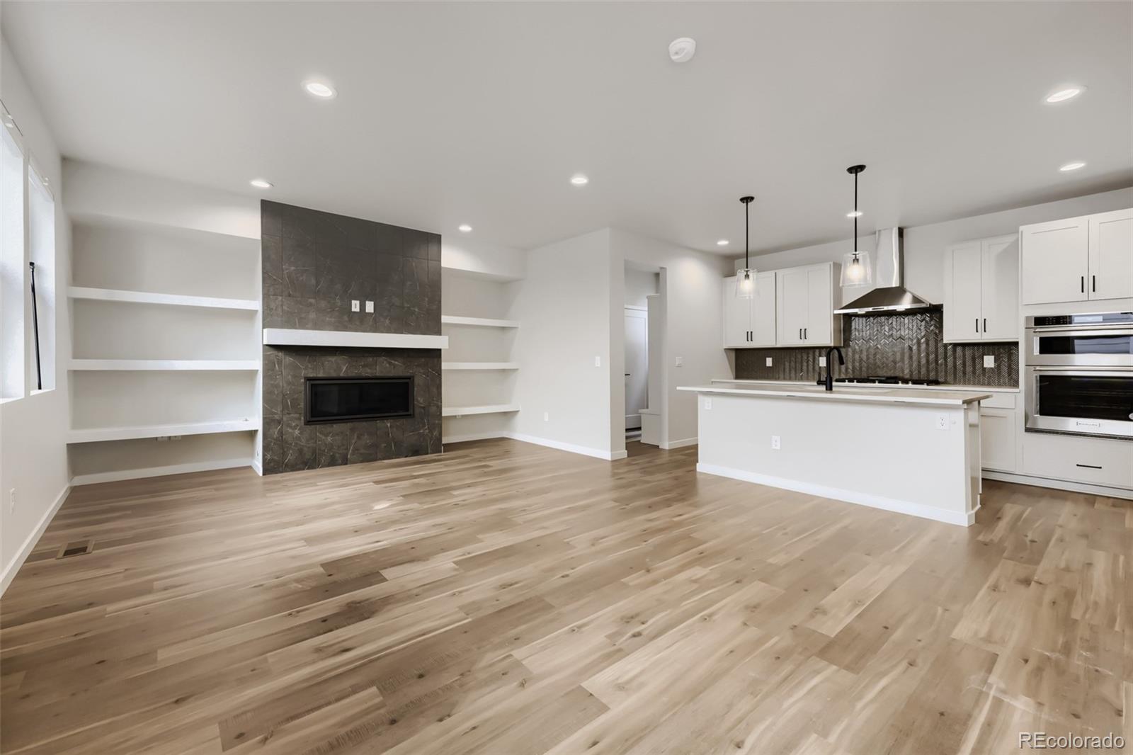MLS Image #7 for 2691 e 102nd place,denver, Colorado