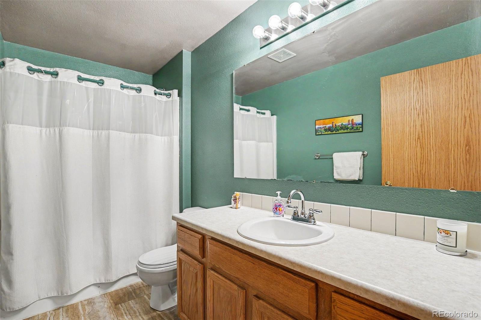 MLS Image #26 for 13433  pass me by road,strasburg, Colorado