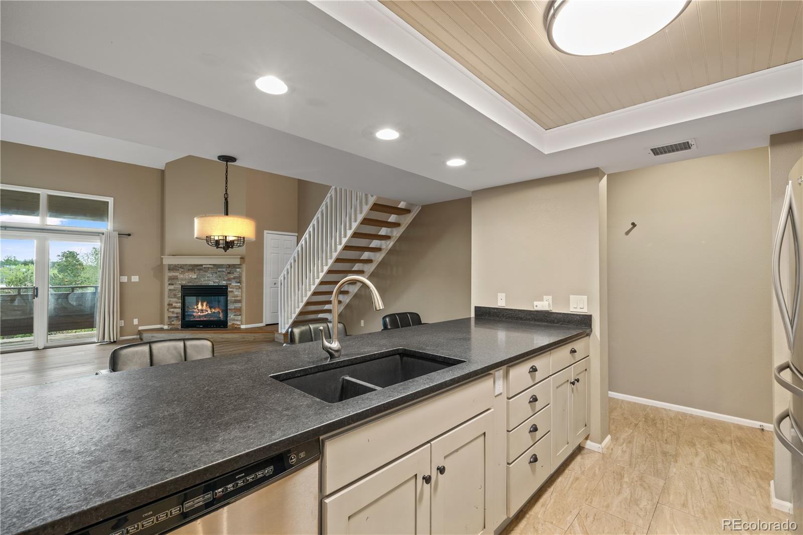 MLS Image #10 for 23702  pondview place  f,golden, Colorado