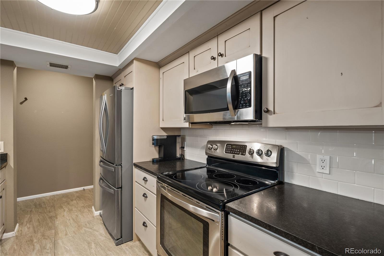 MLS Image #9 for 23702  pondview place  f,golden, Colorado