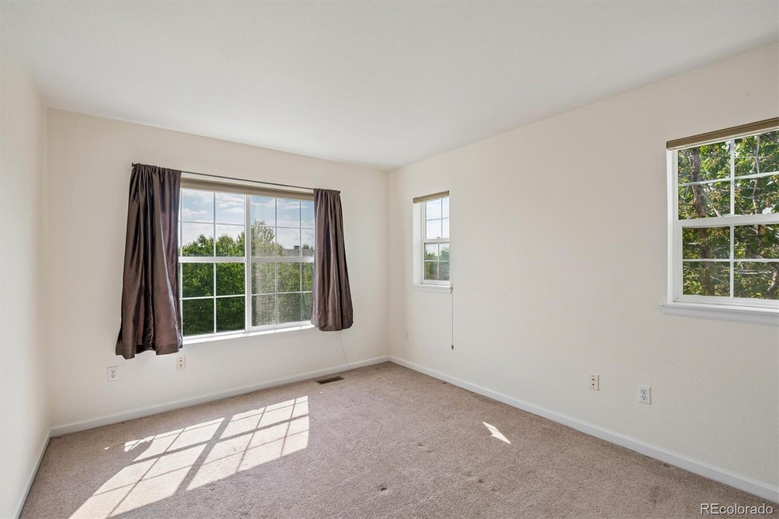 MLS Image #30 for 8939 e 29th place,denver, Colorado