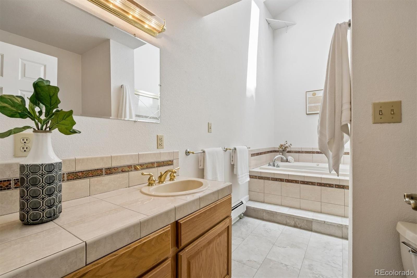 MLS Image #20 for 221  jay street,lakewood, Colorado