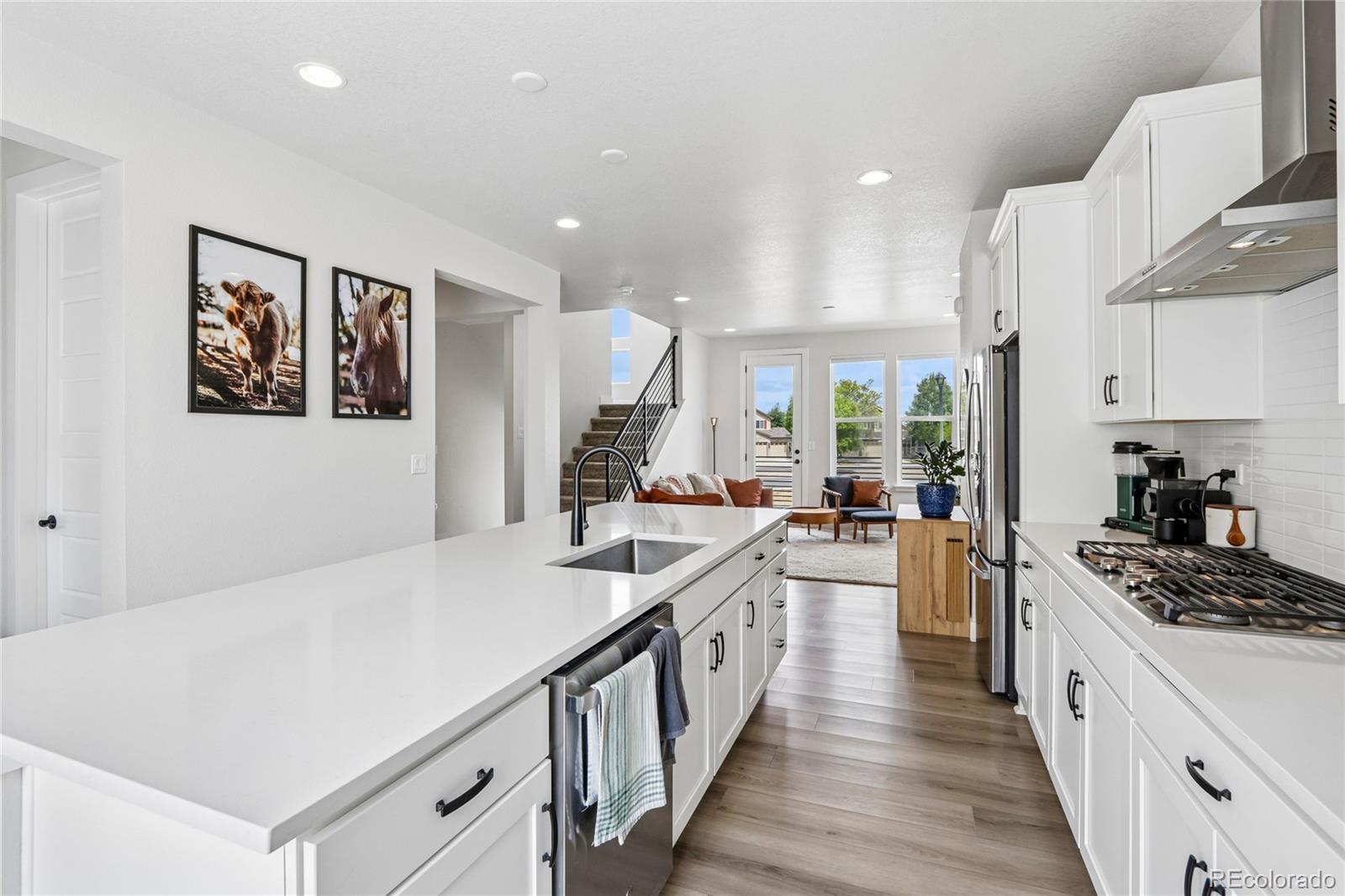 MLS Image #10 for 11201 w 53rd drive,arvada, Colorado